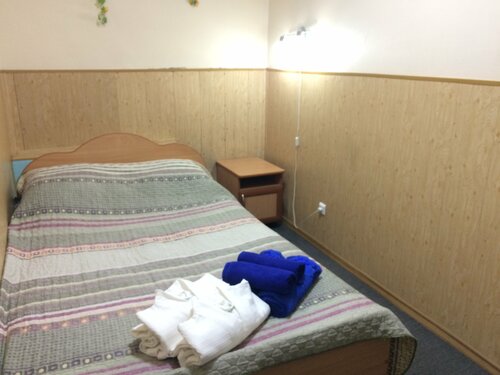 Cемейный номер с собственной ванной комнатой