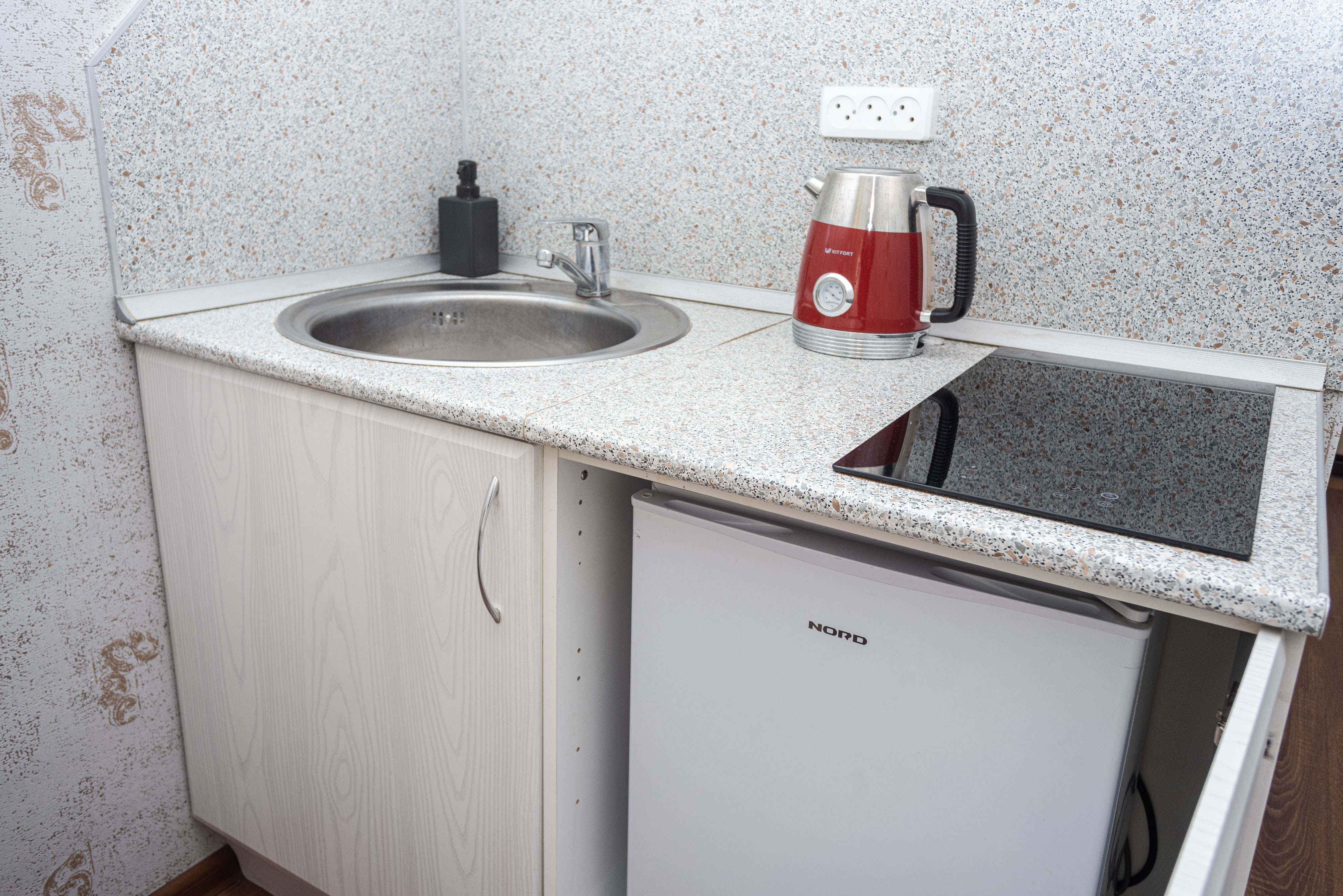 Двухместный номер эконом-класса с 1 кроватью