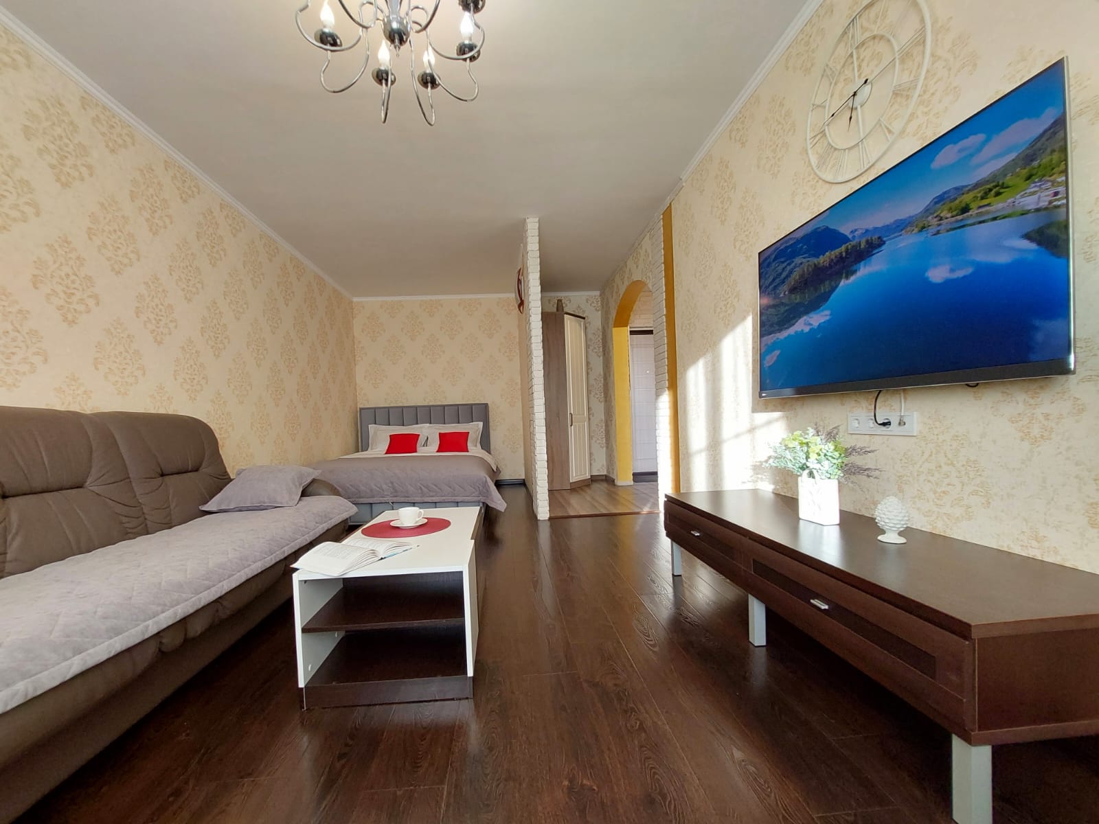 Апартаменты с балконом