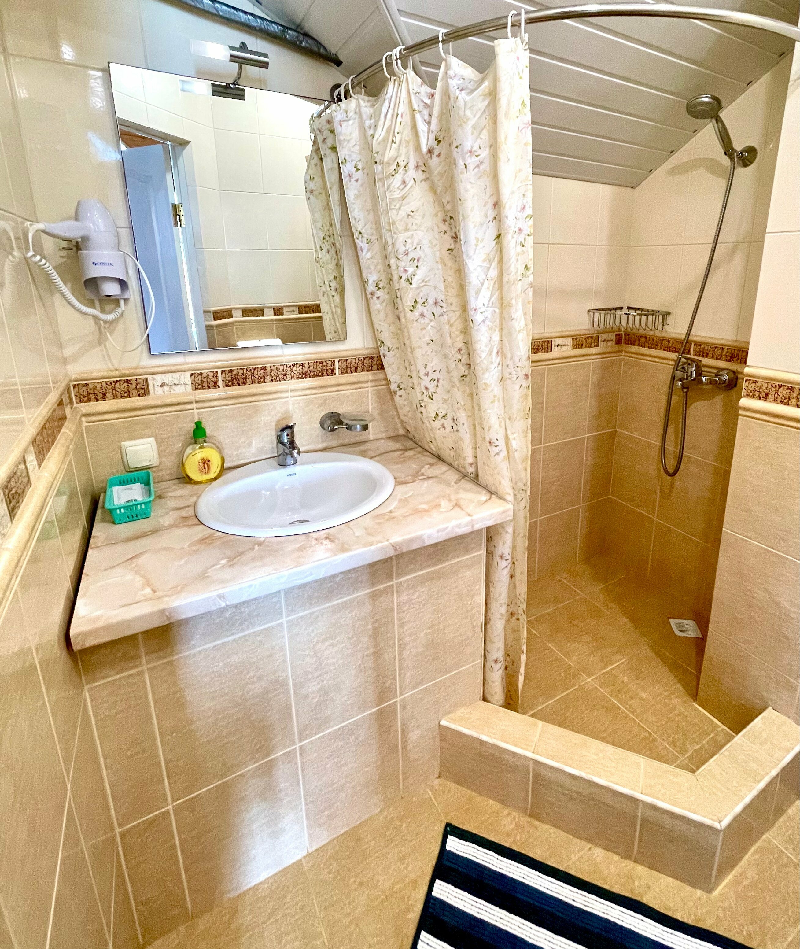 Пентхаус с балконом