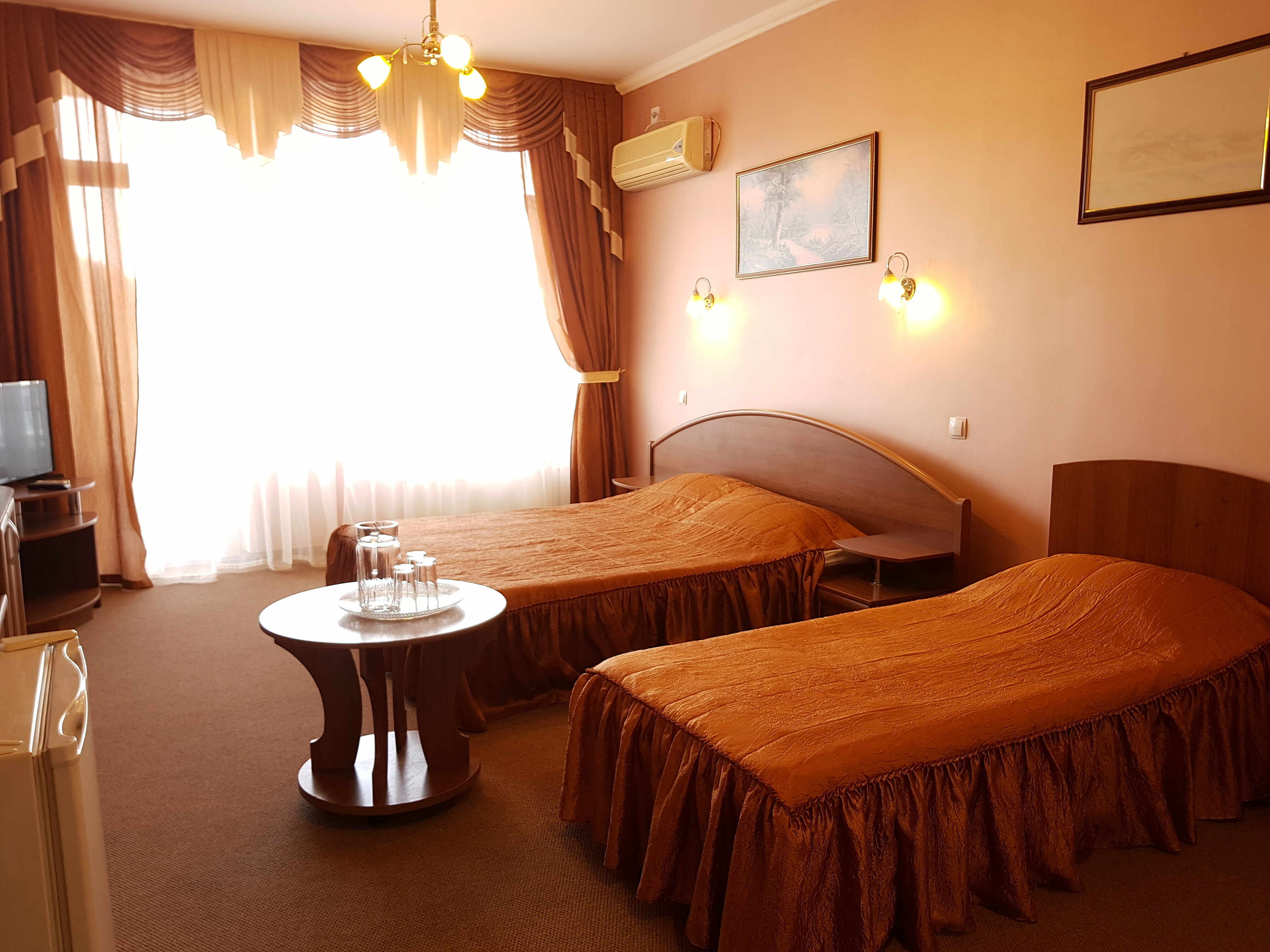 Трехместный однокомнатный с балконом в сторону моря