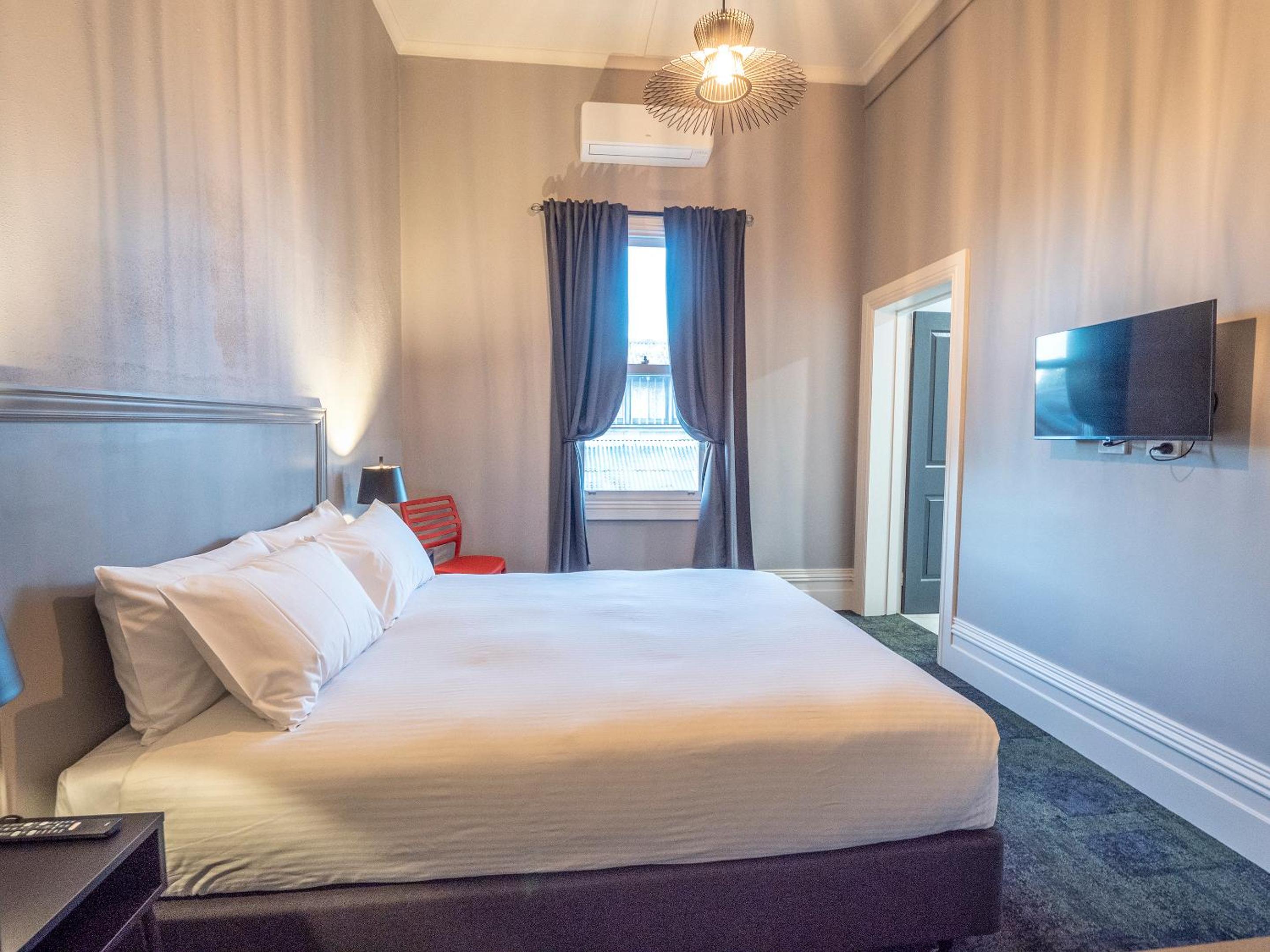 King Room