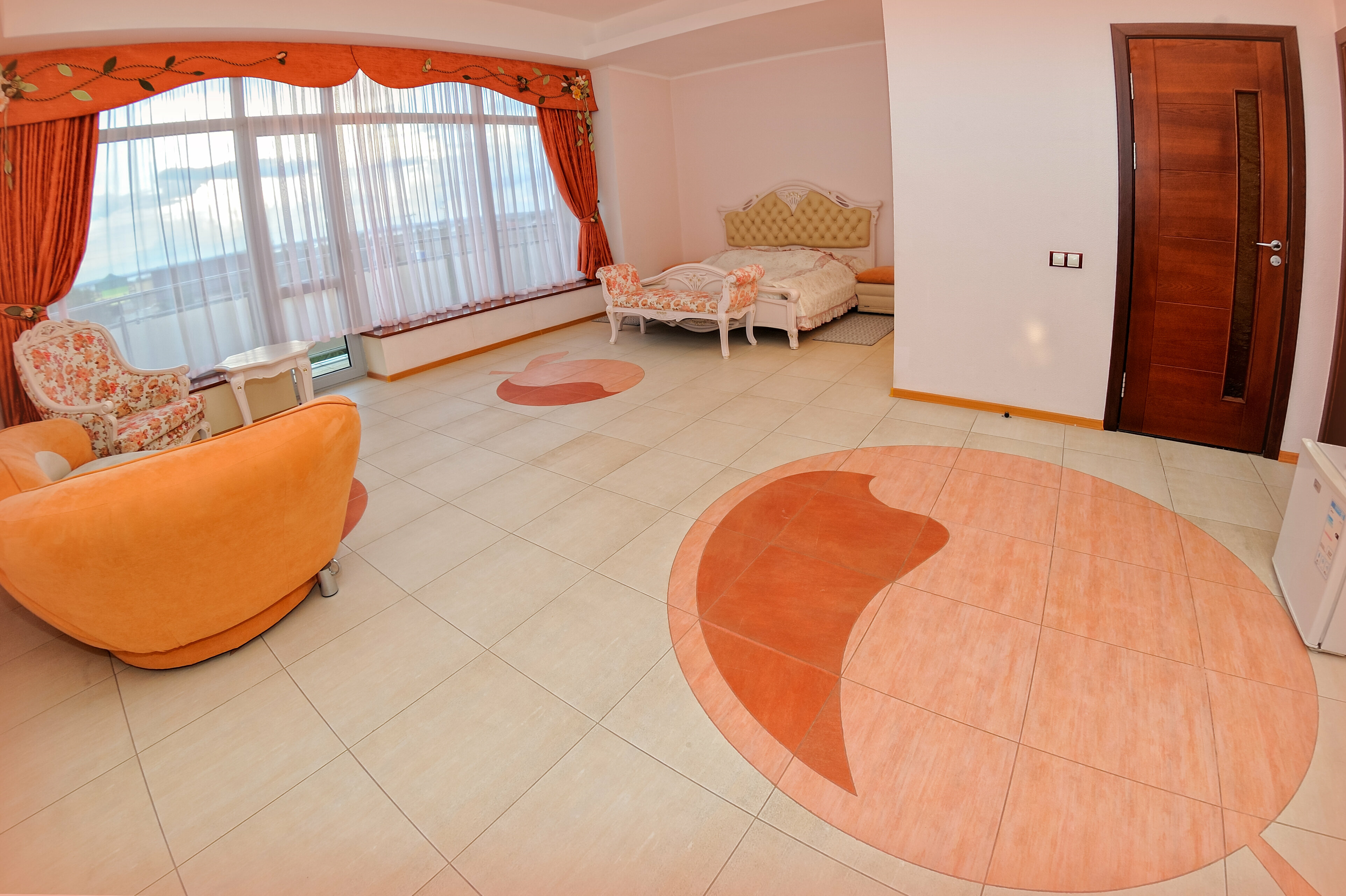 Четырехместный номер с видом на сад