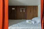 Кровать в общем номере для мужчин в Пандур