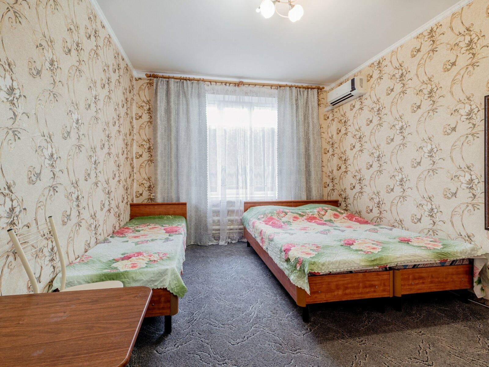 Стандартный трехместный номер