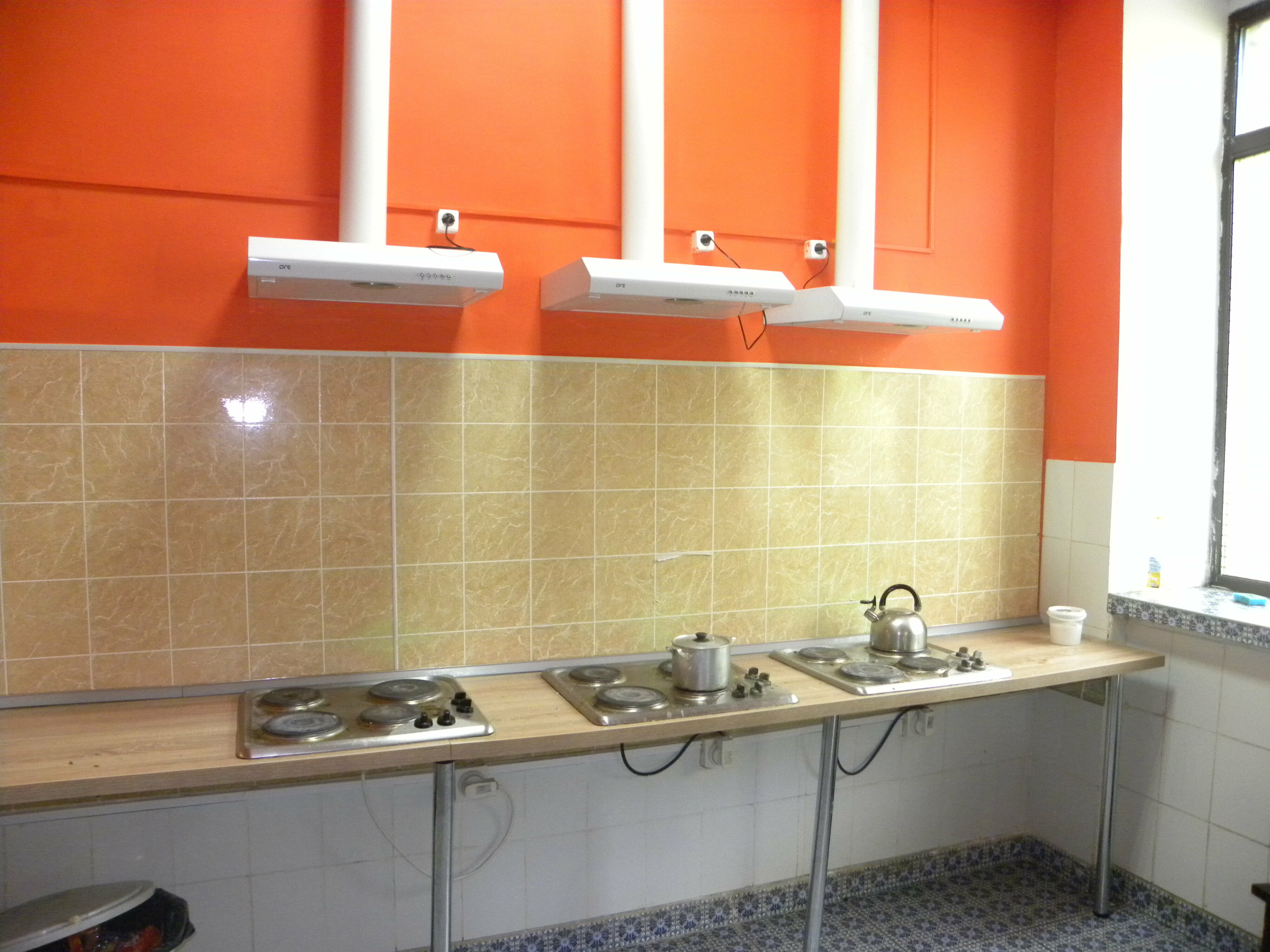 Капсула в мужском 10 местном номере