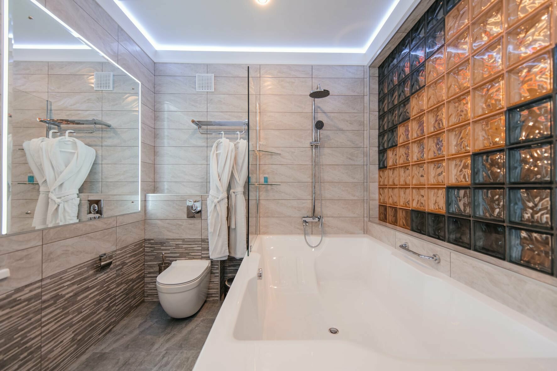 Люкс с кроватью размера «king-size»