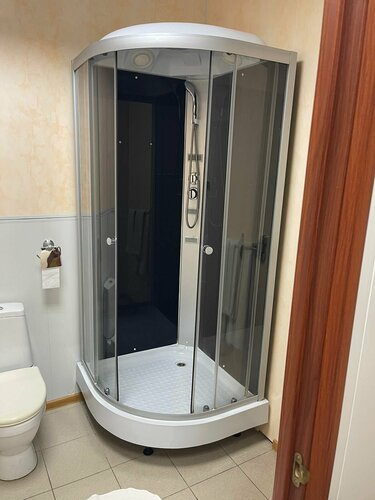 Бюджетный двухместный номер с 2 отдельными кроватями в МотоСтоп