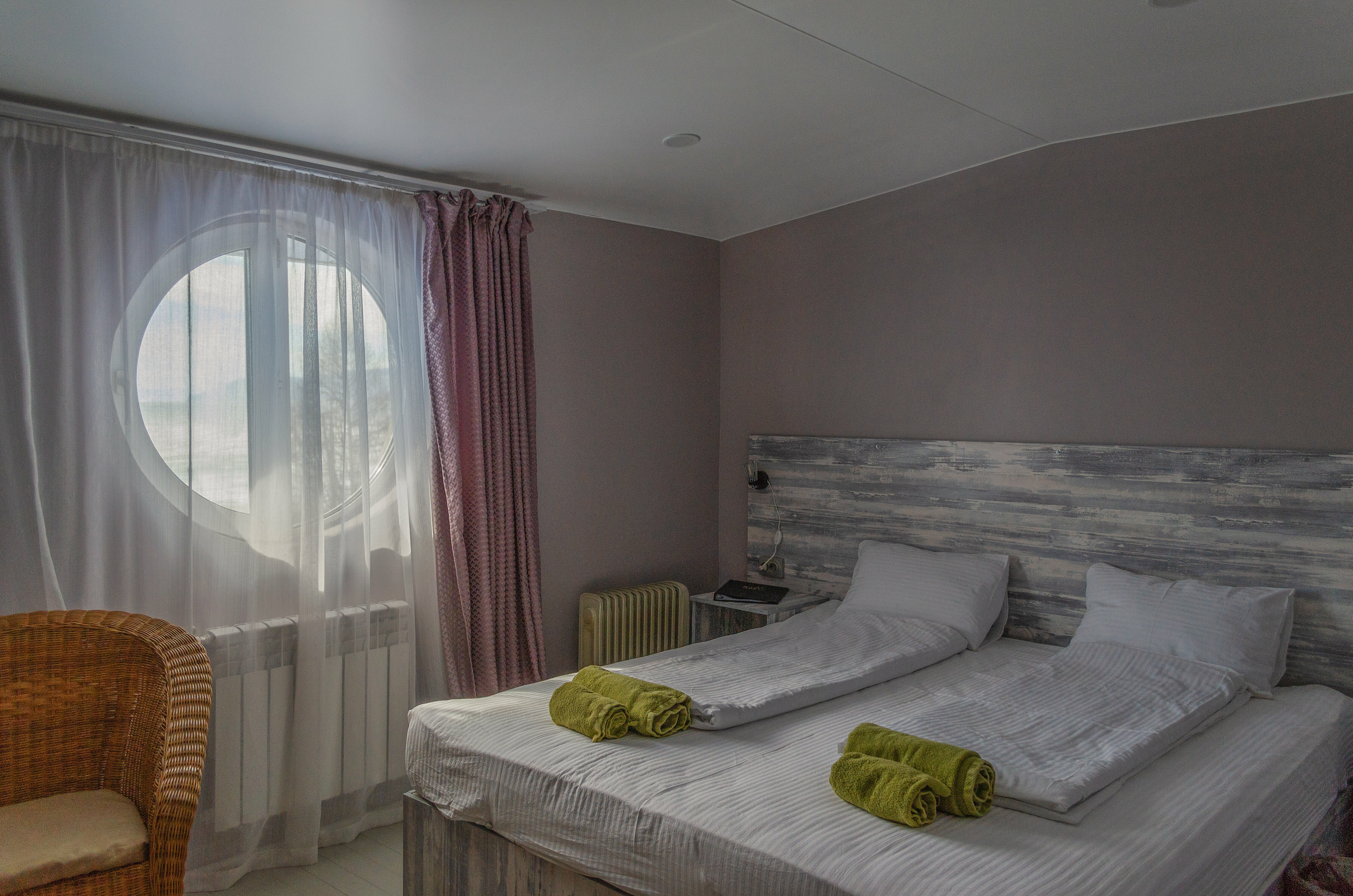 Двухместный номер с 1 кроватью и видом на озеро