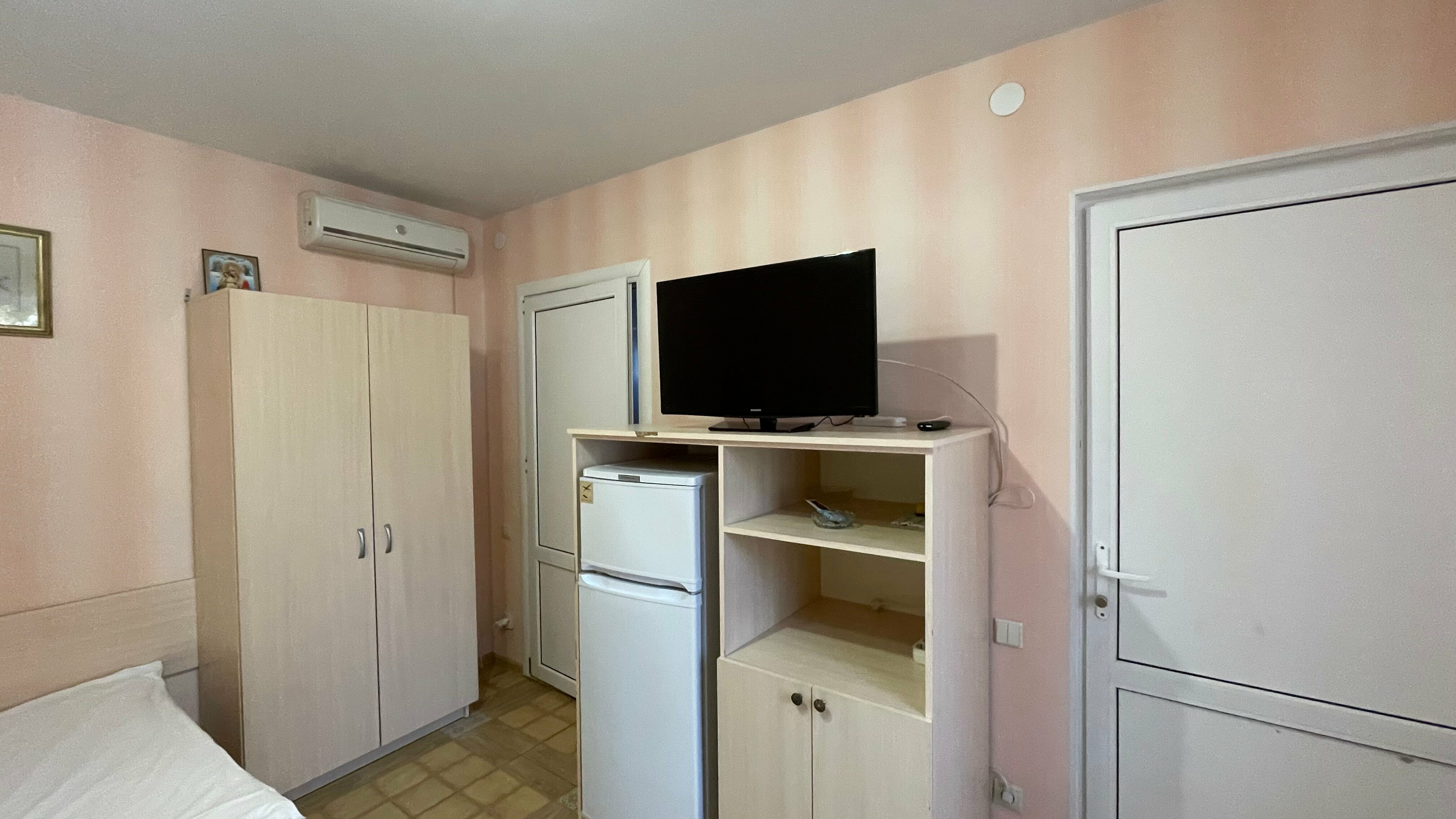 Стандартная трехместная комната