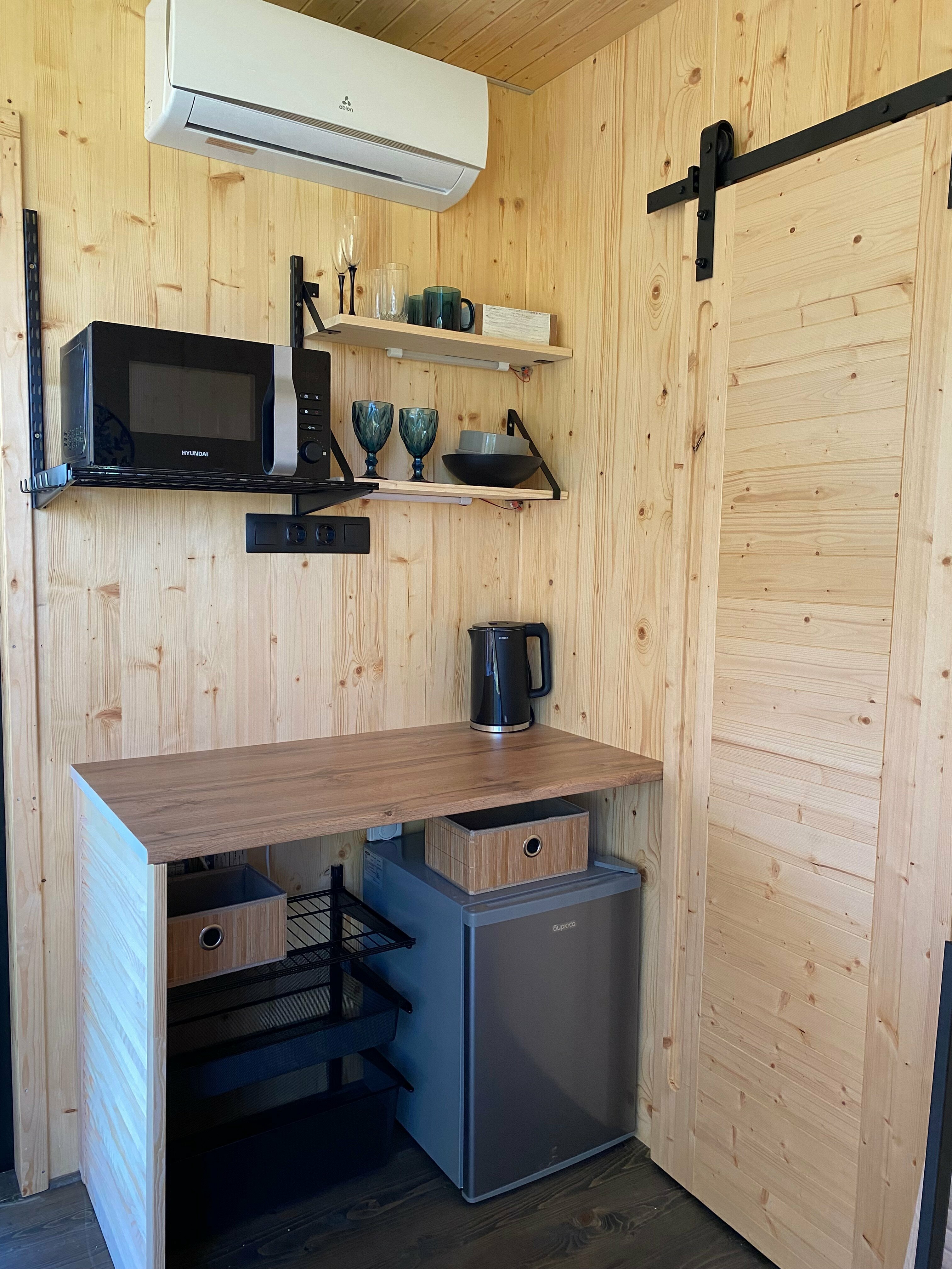 Номер-студия с видом на озеро