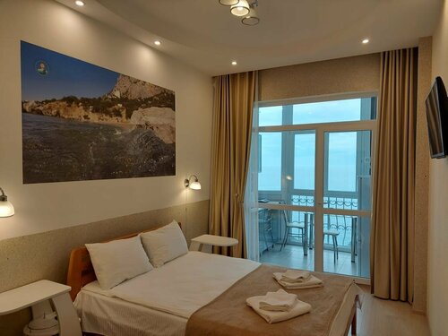 Апартаменты с видом на море в Лазурный Батилиман