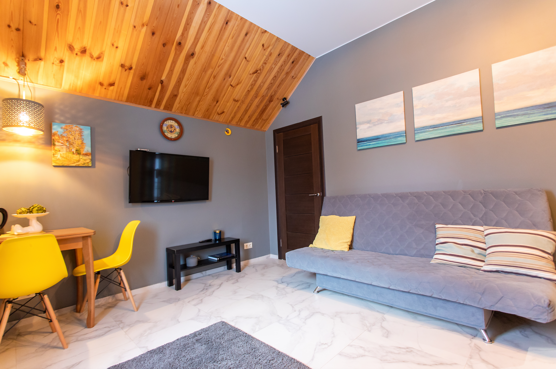 Улучшенный трехместный номер