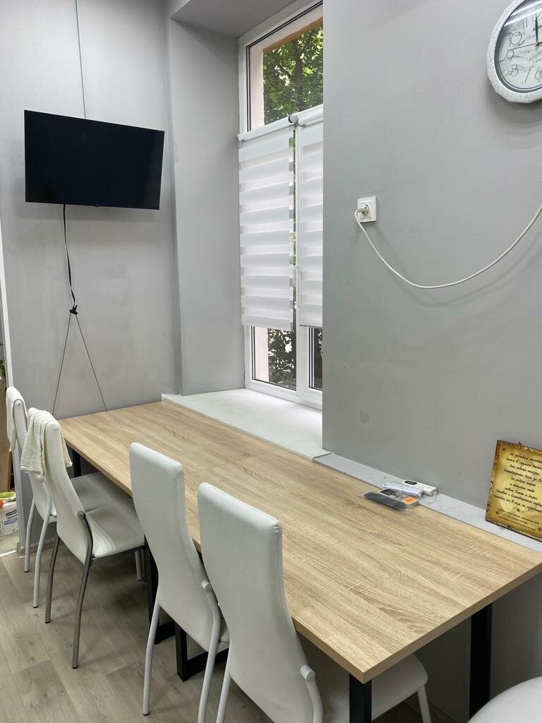 Односпальная кровать в общем номере