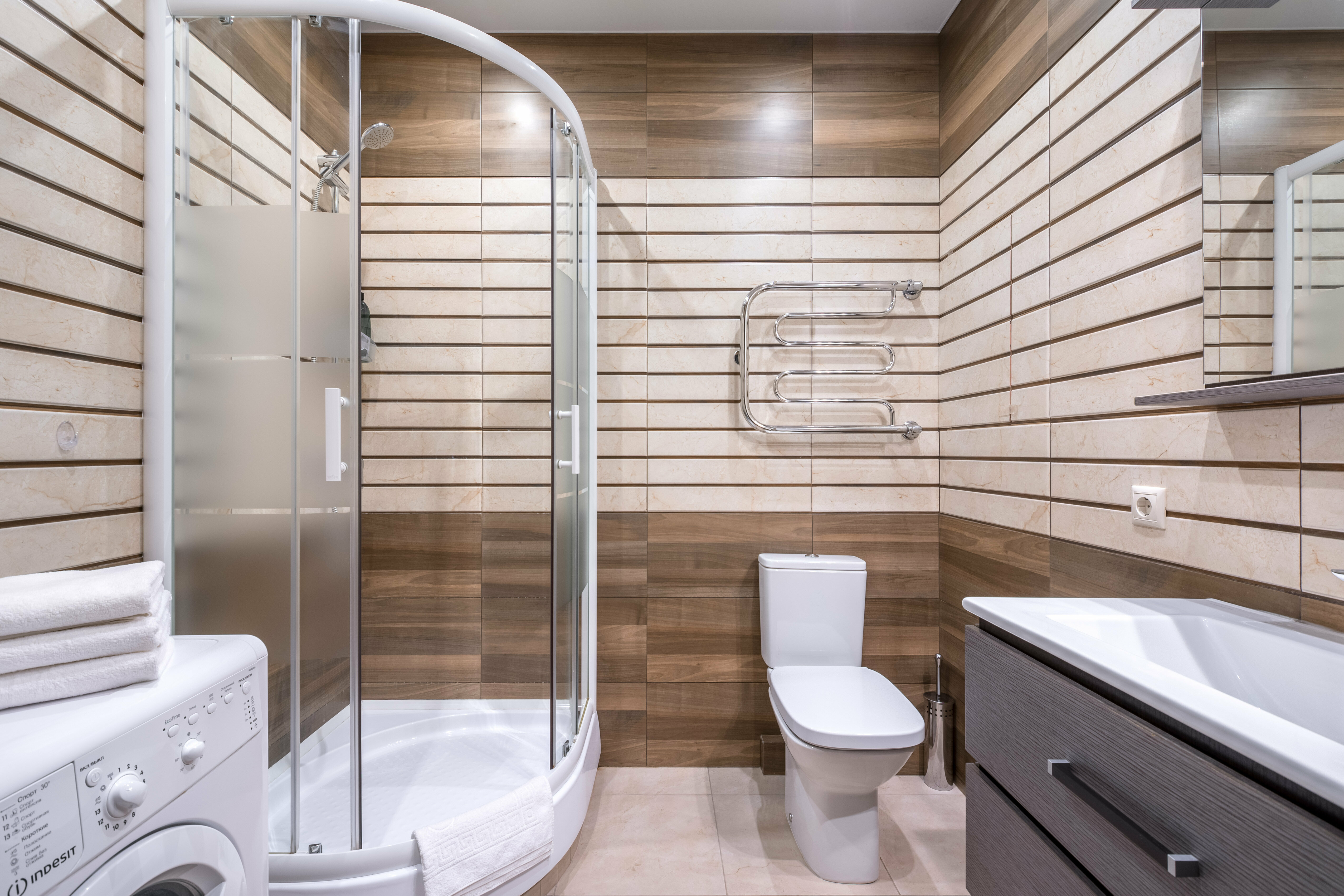 Апартаменты бизнес-класса с кроватью king-size и кухней и балконом (вид на внутренний дворик)