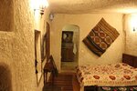 Daisy Deluxe Cave Room в Kismet Cave House