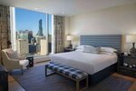 Люкс, 1 двуспальная кровать «Кинг-сайз» в Hilton Toronto