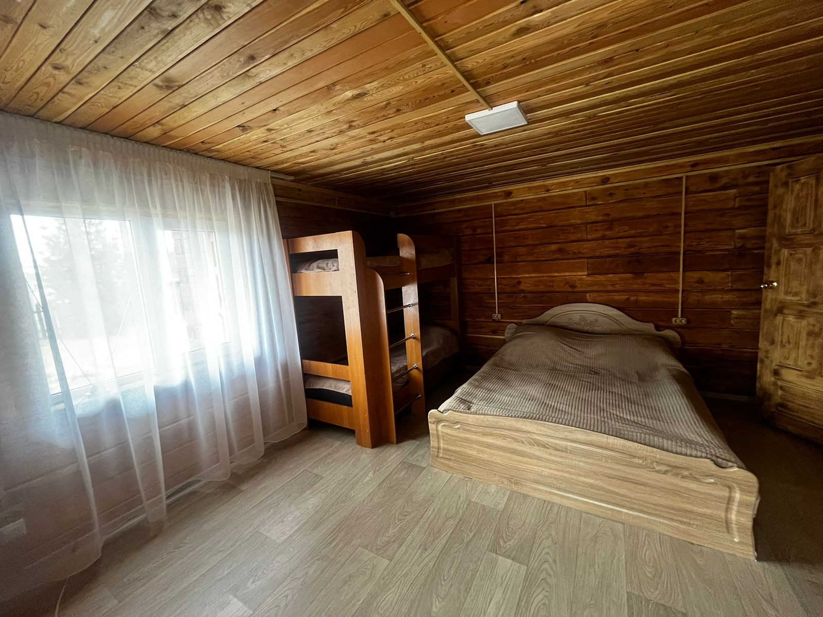 Улучшенный семейный номер