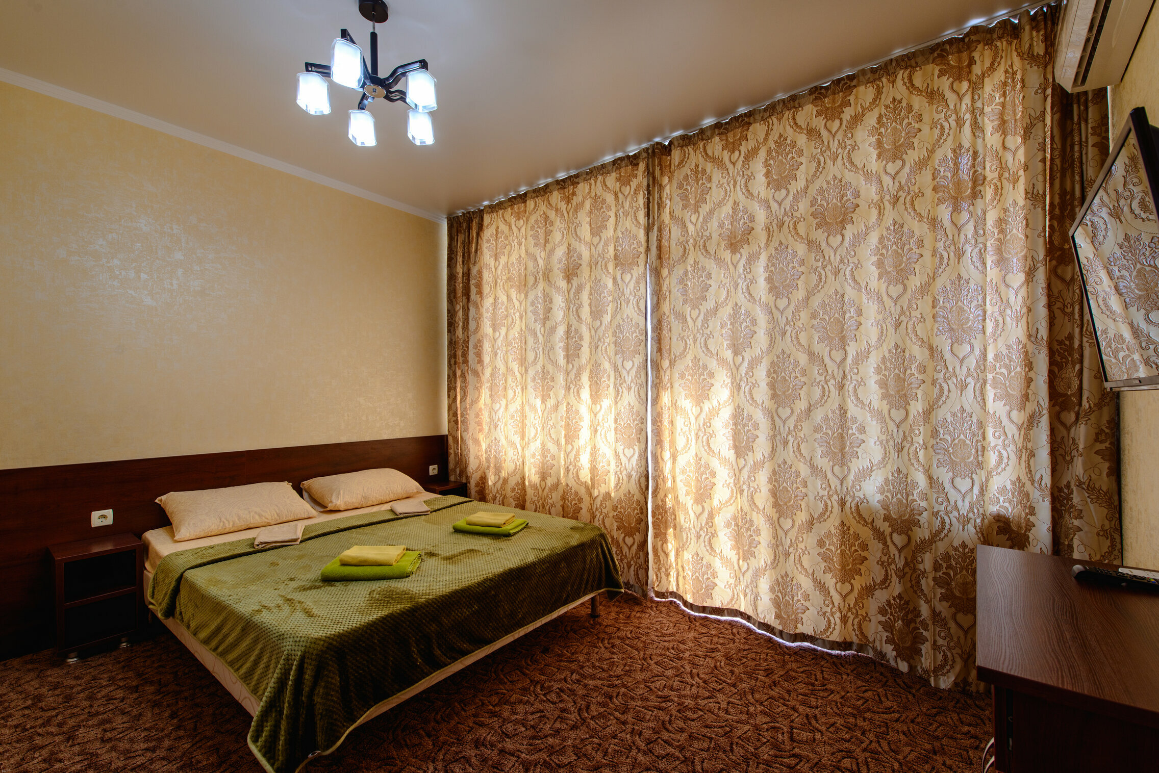 Семейный номер с балконом