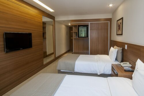 Стандартный трехместный номер в Américas Granada Hotel