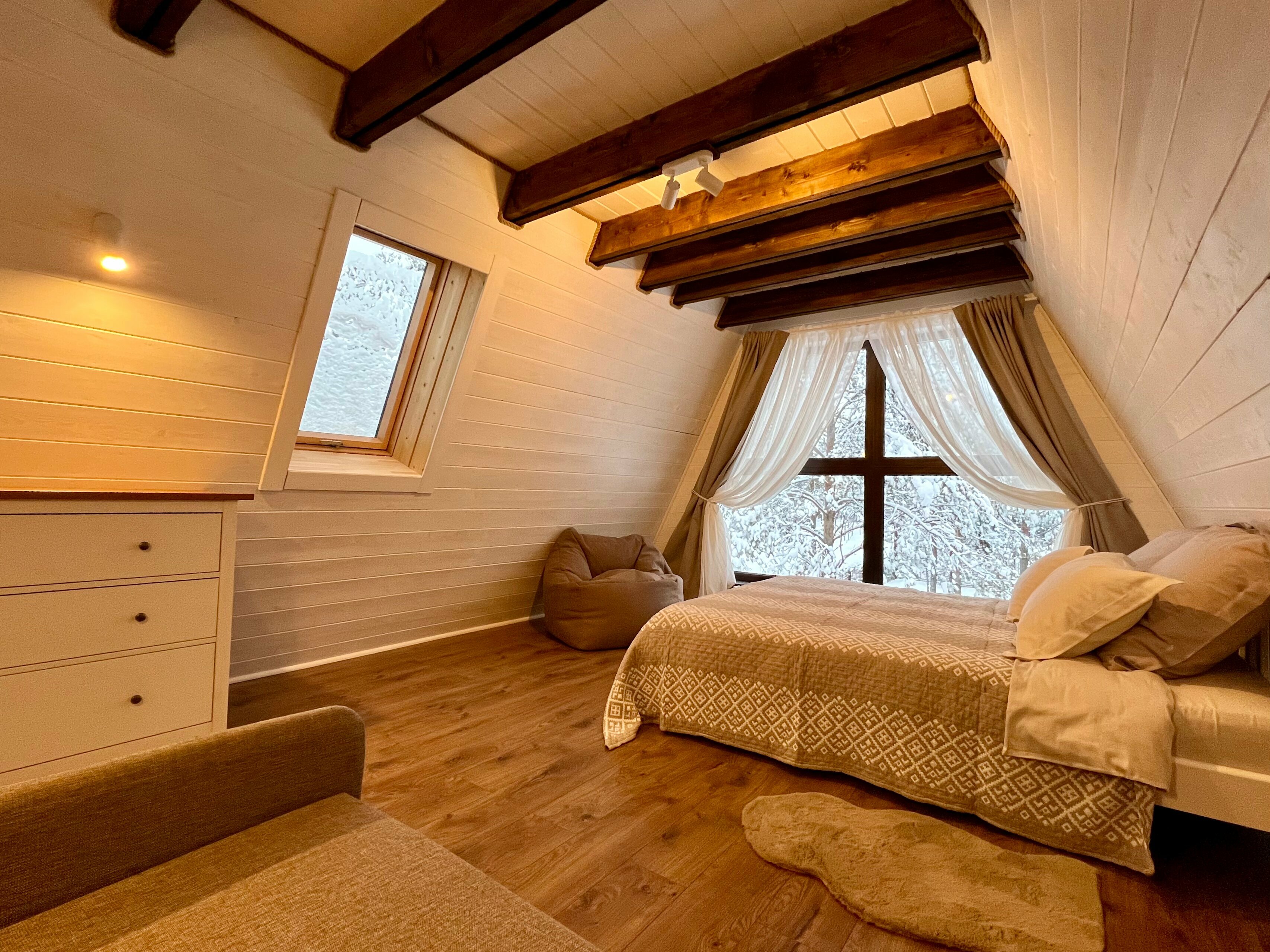 Шале №3 - с баварским камином, баней, зоной барбекю и костровой чашей