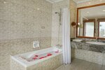 Представительский люкс, 1 двуспальная кровать (Sunset Water Villa) в Villa Park-Sun Island