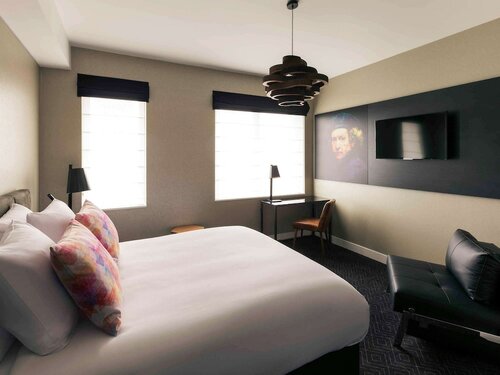 Семейный двухместный номер с 1 двуспальной кроватью (Classic) в Mercure Hotel Amsterdam Sloterdijk Station