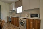 Апартаменты «люкс» в Phaedrus Living Coral Suites Harmony