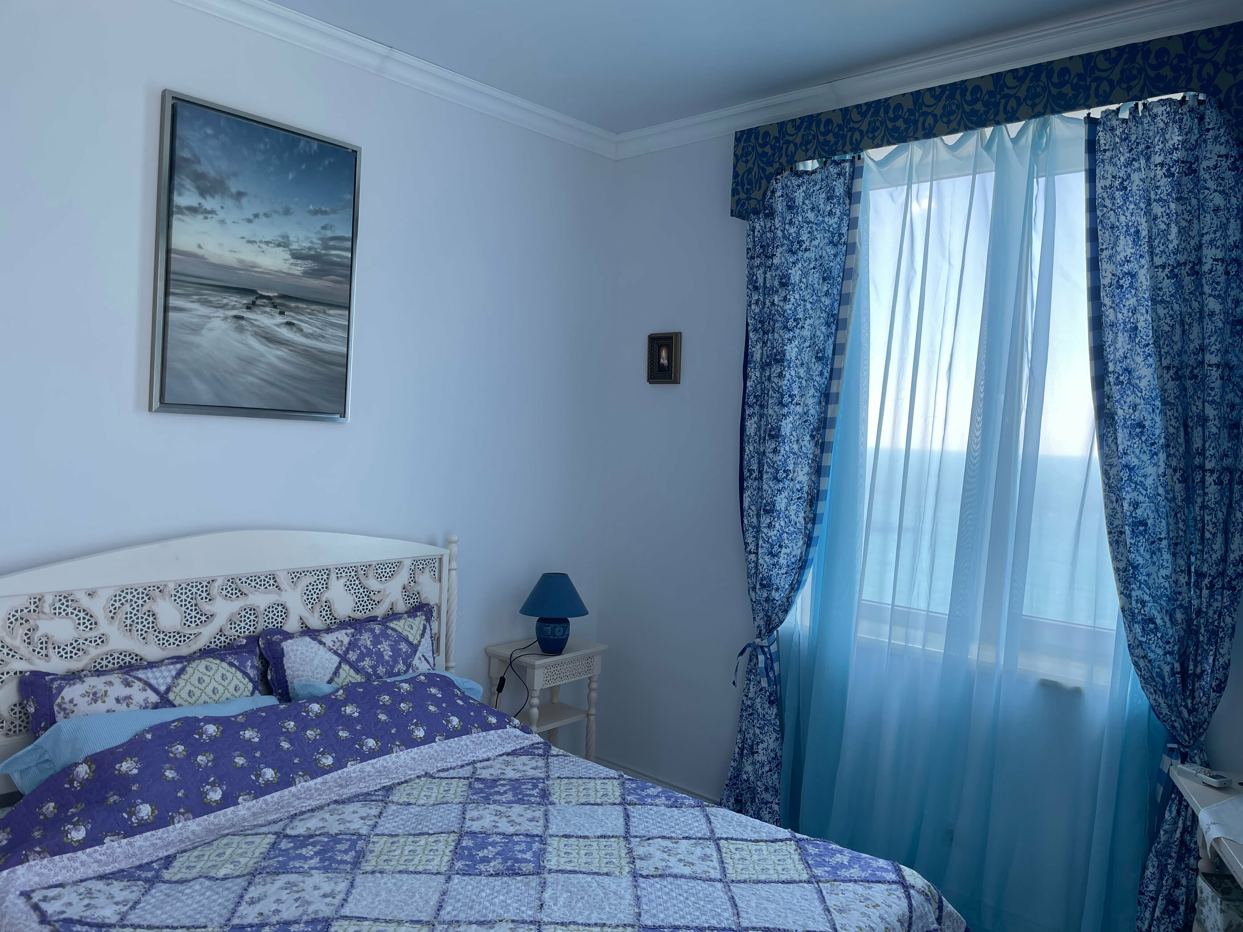 Семейный номер с видом на море