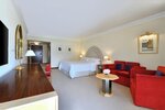 Номер «Делюкс», 1 двуспальная кровать «Кинг-сайз», балкон, вид в Sheraton Grand Doha Resort & Convention Hotel