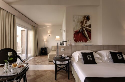 Полулюкс, 1 двуспальная кровать «Кинг-сайз» с диваном-кроватью, балкон, вид на море в L'Ea Bianca Luxury Resort