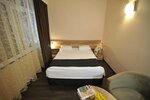Стандартный двухместный номер с 2 односпальными кроватями в Diplomat Hotel Baku