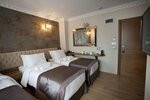 Трехместный номер в Pera Line Hotel