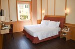 Улучшенный номер, 1 двуспальная кровать «Кинг-сайз» в Best Western Hotel President