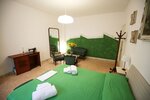 Трехместный номер, балкон в Next Stop Roma Affittacamere Casilino