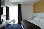 Двухместный номер с 1 двуспальной кроватью в iH Hotels Roma Z3