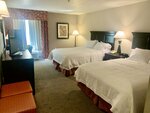 Две кровати «Квин-сайз» в Hampton Inn Salt Lake City - Murray