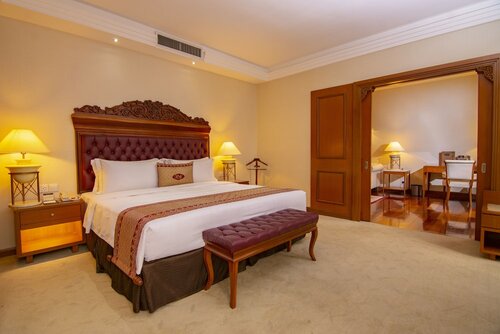 Люкс «Премьер» в Royale Chulan Kuala Lumpur