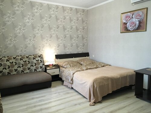 Четырехместный номер с ванной комнатой в Жемчужина