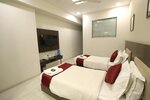 Улучшенный номер в Hotel Privya Rooms and banquet Surat