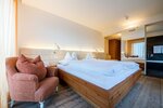 Полулюкс, балкон (Kristall) в Alphotel Stocker