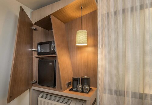 Номер, 2 двуспальные кровати «Квин-сайз» (Mobility Accessible, Roll-In Shower) в Courtyard El Paso East/i-10