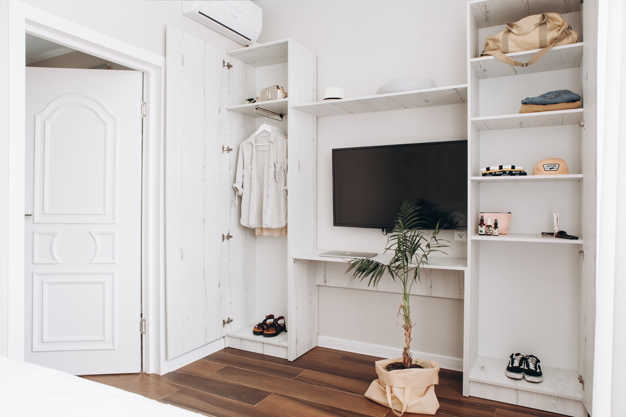 Семейный номер с видом на горы