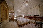 Традиционный номер в Naraca Cave House