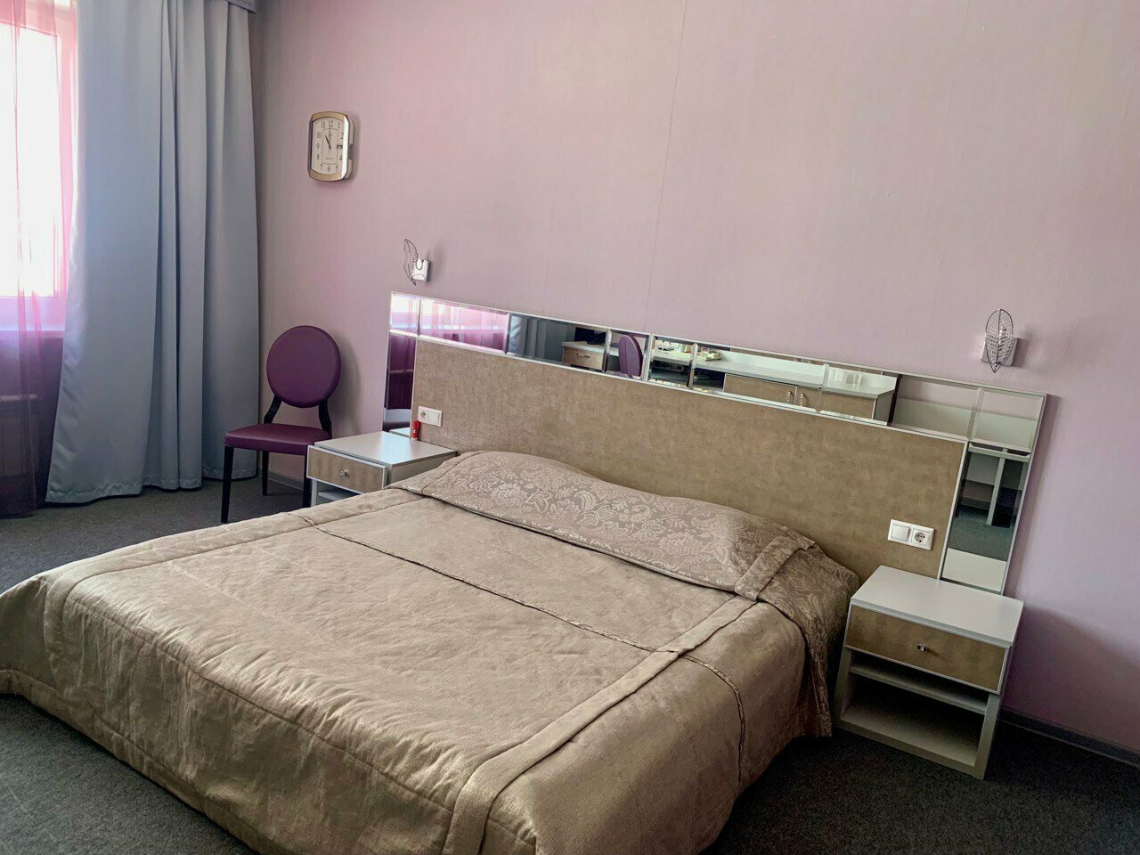 Улучшенный двухместный номер с 1 кроватью