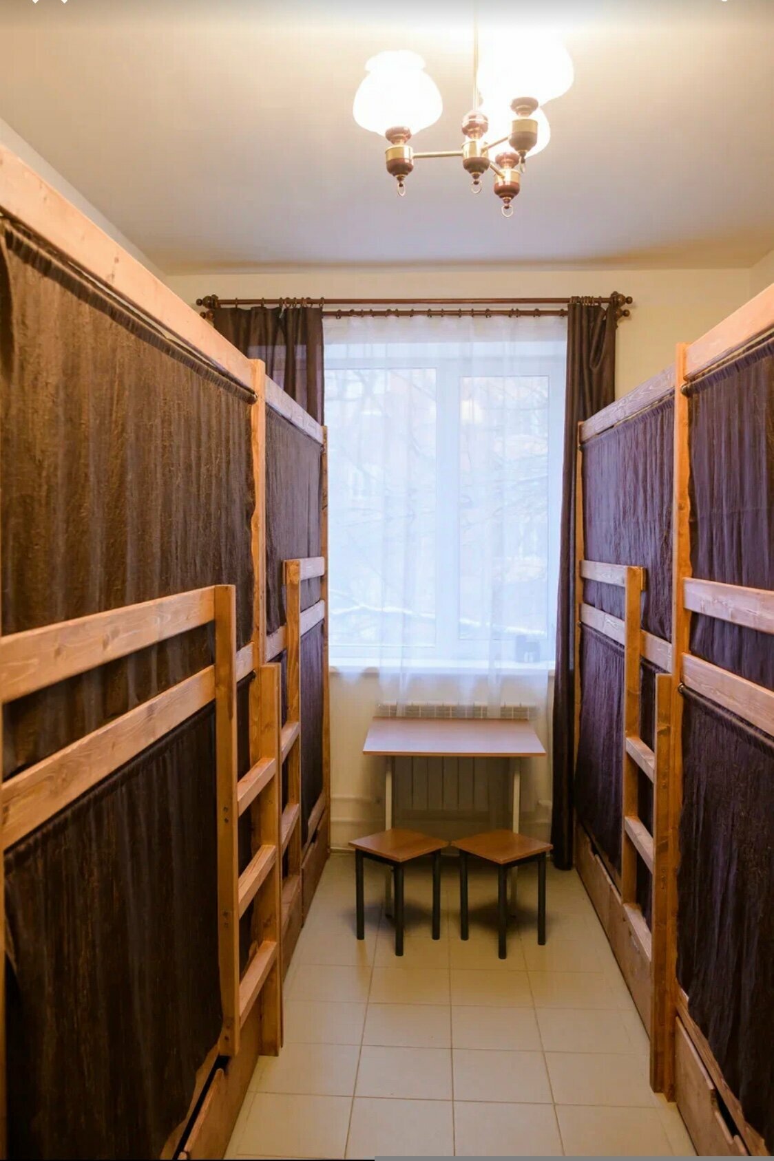 Общий 8-местный номер для мужчин