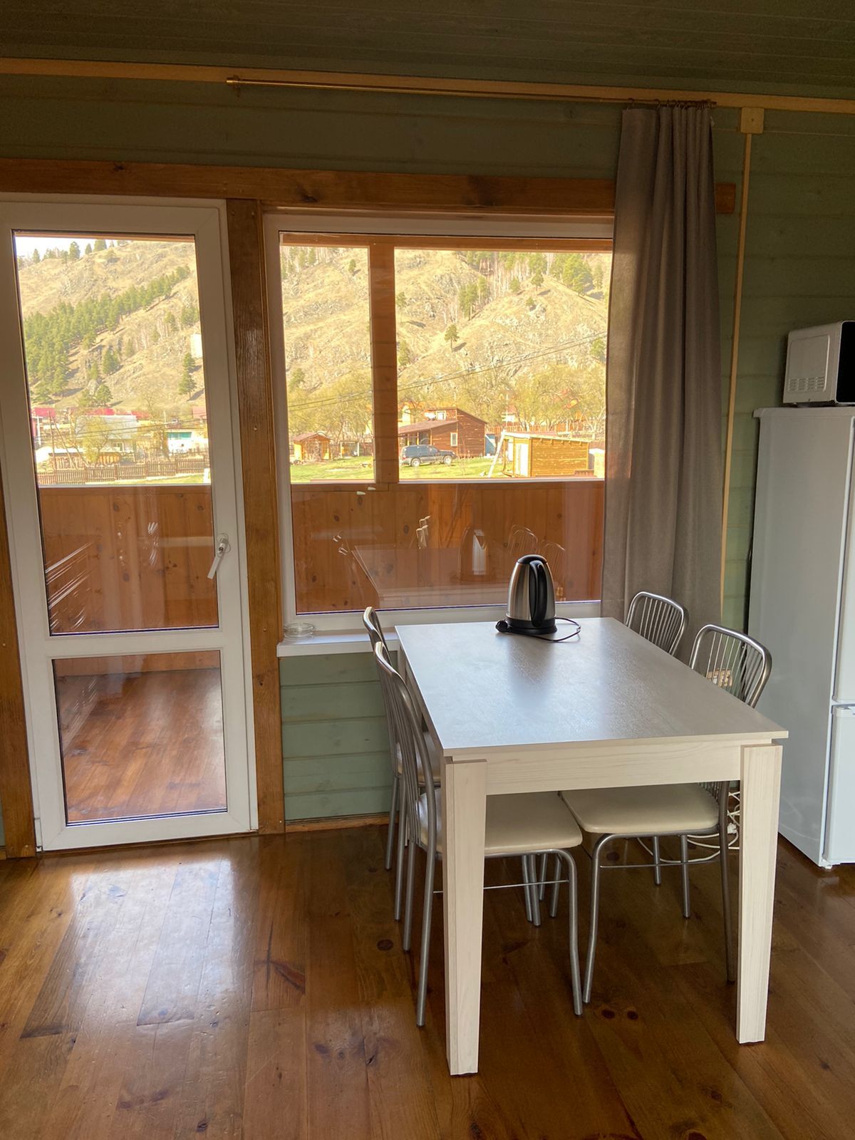 Семейный номер с балконом