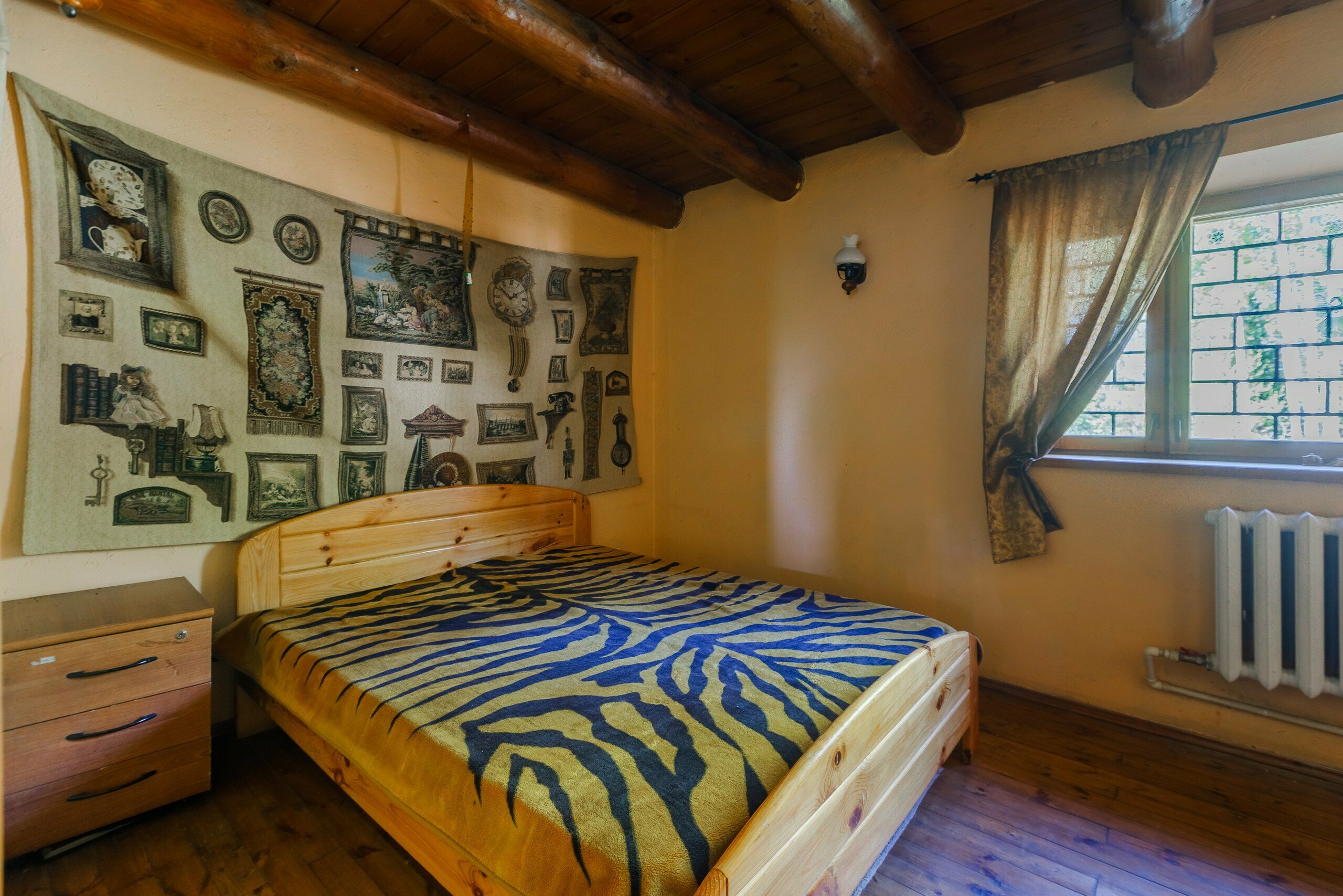 Cемейный номер с собственной ванной комнатой