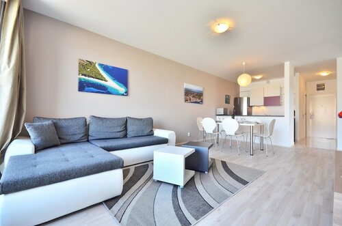 Апартаменты, 3 спальни, балкон, вид на море в Bretia apartments & more