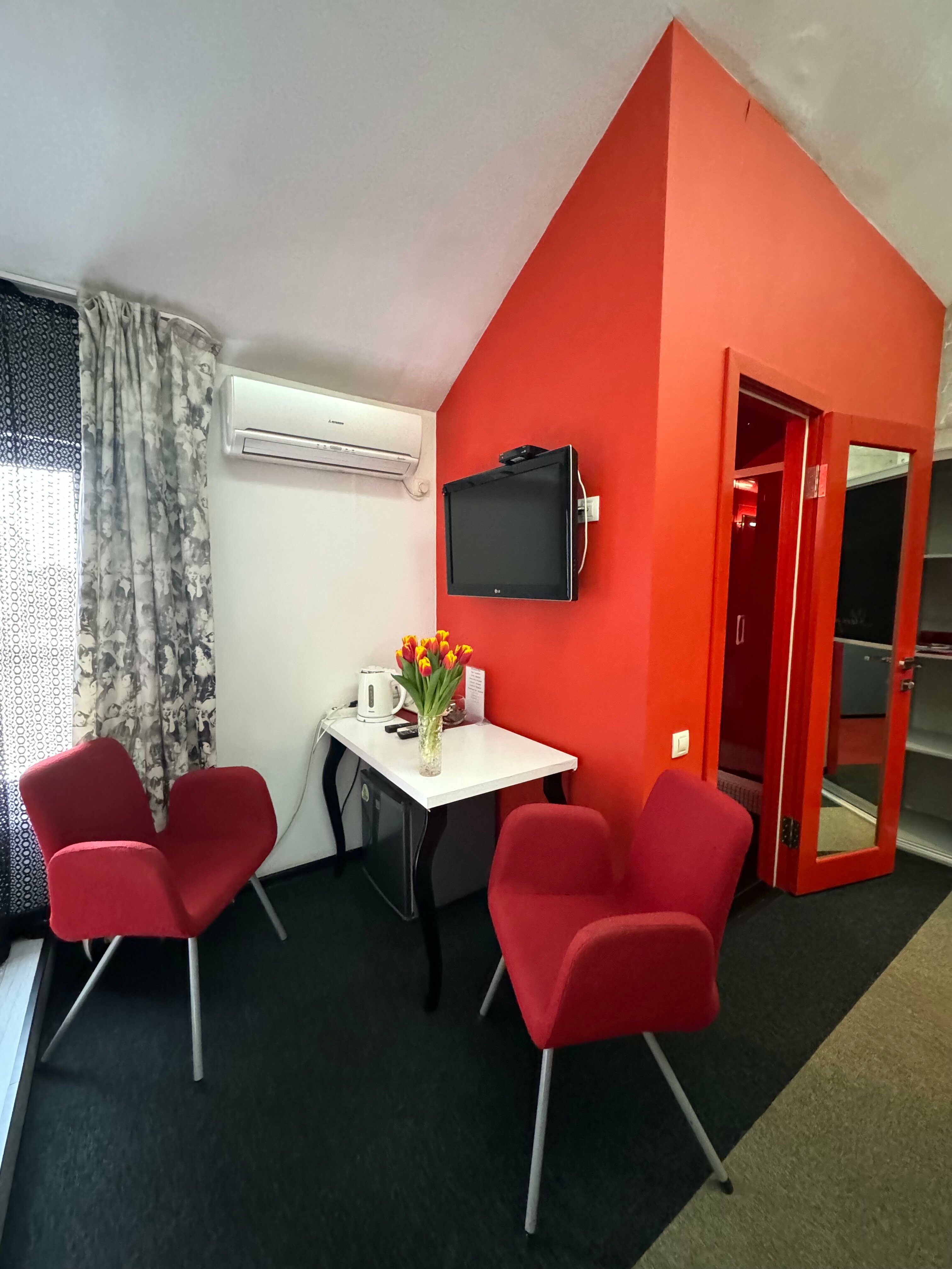 Номер Делюкс